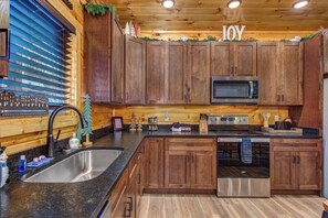 Fridge, microwave, oven, stovetop - 3BD Indoor Pool Cabin Near TOWN | HotTub + FirePit (Sevierville)