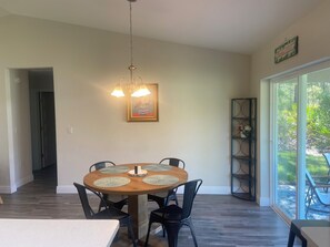 Dining - New construction 3-bedroom house in Crystal Manor - Crystal River (Crystal River)