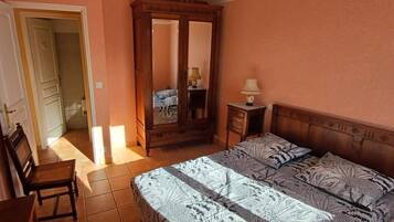 2 sovrum och sängkläder