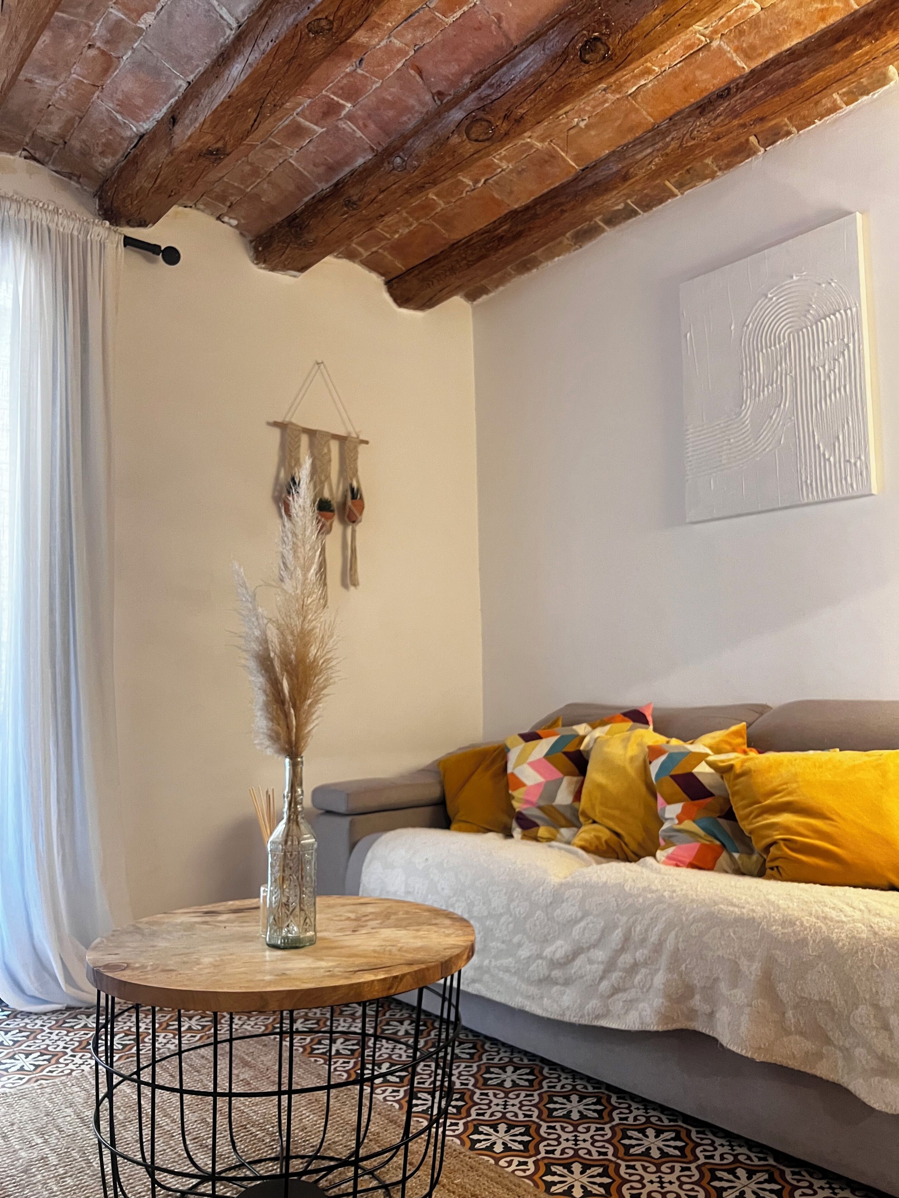 3-bedroom Apartment In Charming Gothic Quarter Of Barcelona With Ac - Barcelona