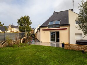 Exterior - Holiday Home 'Ti Harmoniel' with Private Terrace, Wi-Fi and Air Conditioning (Pabu)