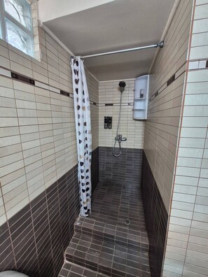 Apartment, 1 Bedroom, Ocean View | Bathroom - Atlas on the Water - Loutraki (Loutraki-Agioi Theodoroi)