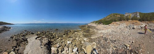 Atlas on the Water - Loutraki