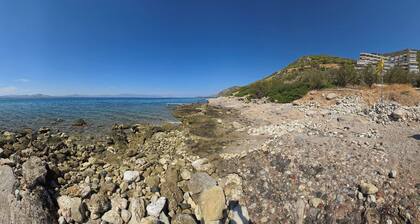 Atlas on the Water - Loutraki