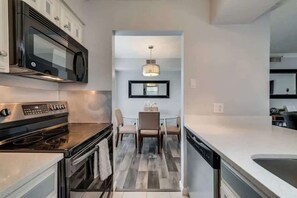 Microwave, oven, dishwasher, coffee/tea maker