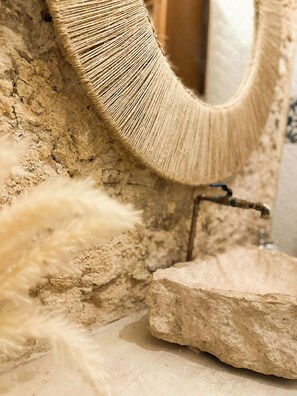 淋浴設備、風筒、提供毛巾、番梘