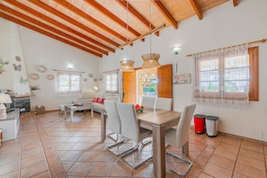 Dining - Hortet dens Joan in Alcudia by Home Villas 360 (Alcúdia)