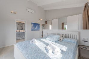 4 bedrooms, in-room safe, soundproofing, free WiFi - Villa Sarabo in Felanitx by Home Villas 360 (Felanitx)