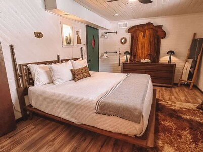 Stunning Views, Spa, Soak Pool · Starfire Lodge