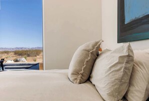 2 chambres, fer et planche à repasser, lit de bébé portatif, Wi-Fi