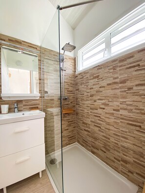 Hair dryer, towels - Villa CAMEO - panoramic view - 4 bedrooms / private bathroom (Le Gosier)