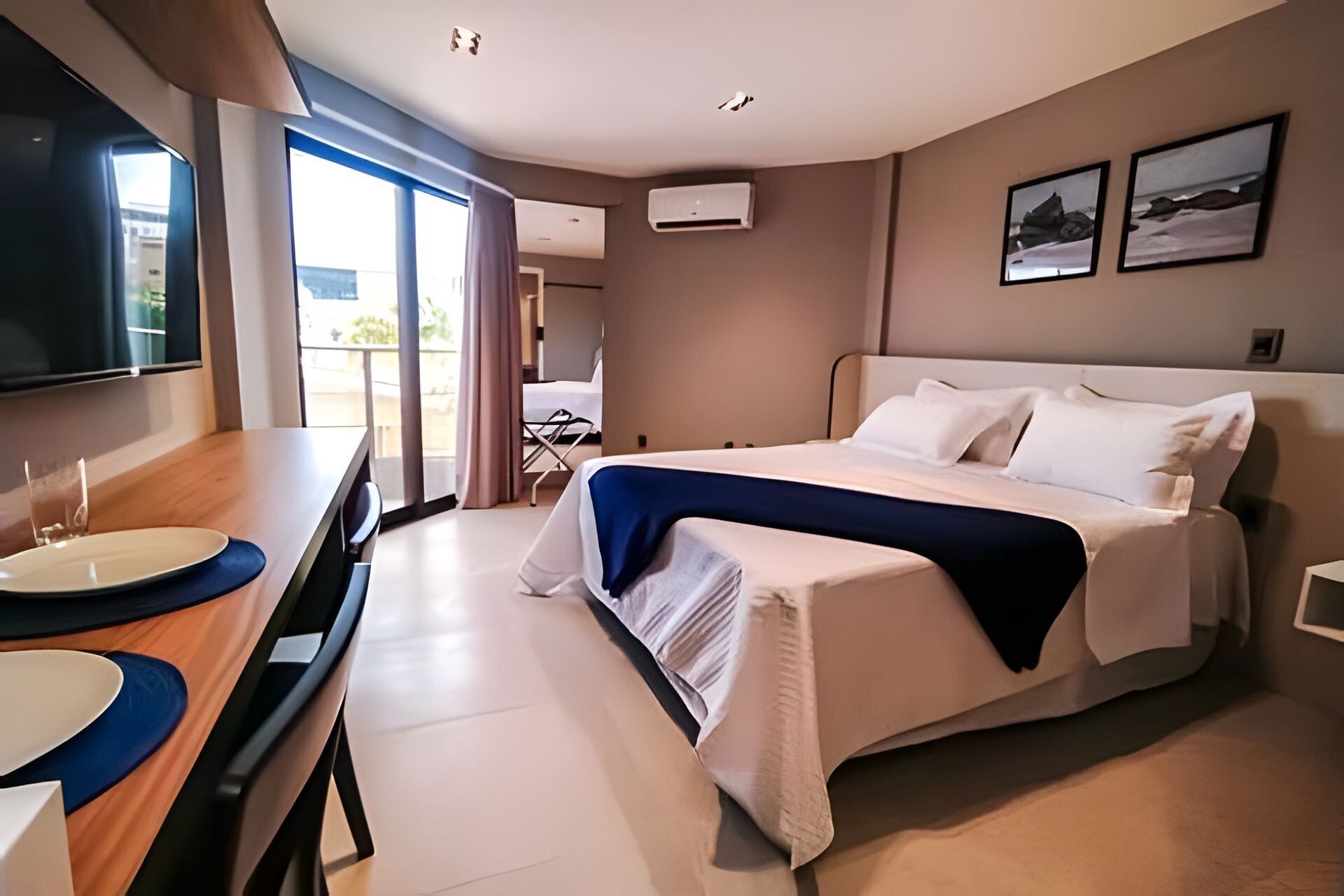 Perushuoneisto | Silitysrauta/-lauta, ilmainen Wi-Fi