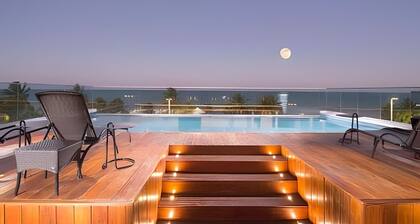 Infinity At The Sea