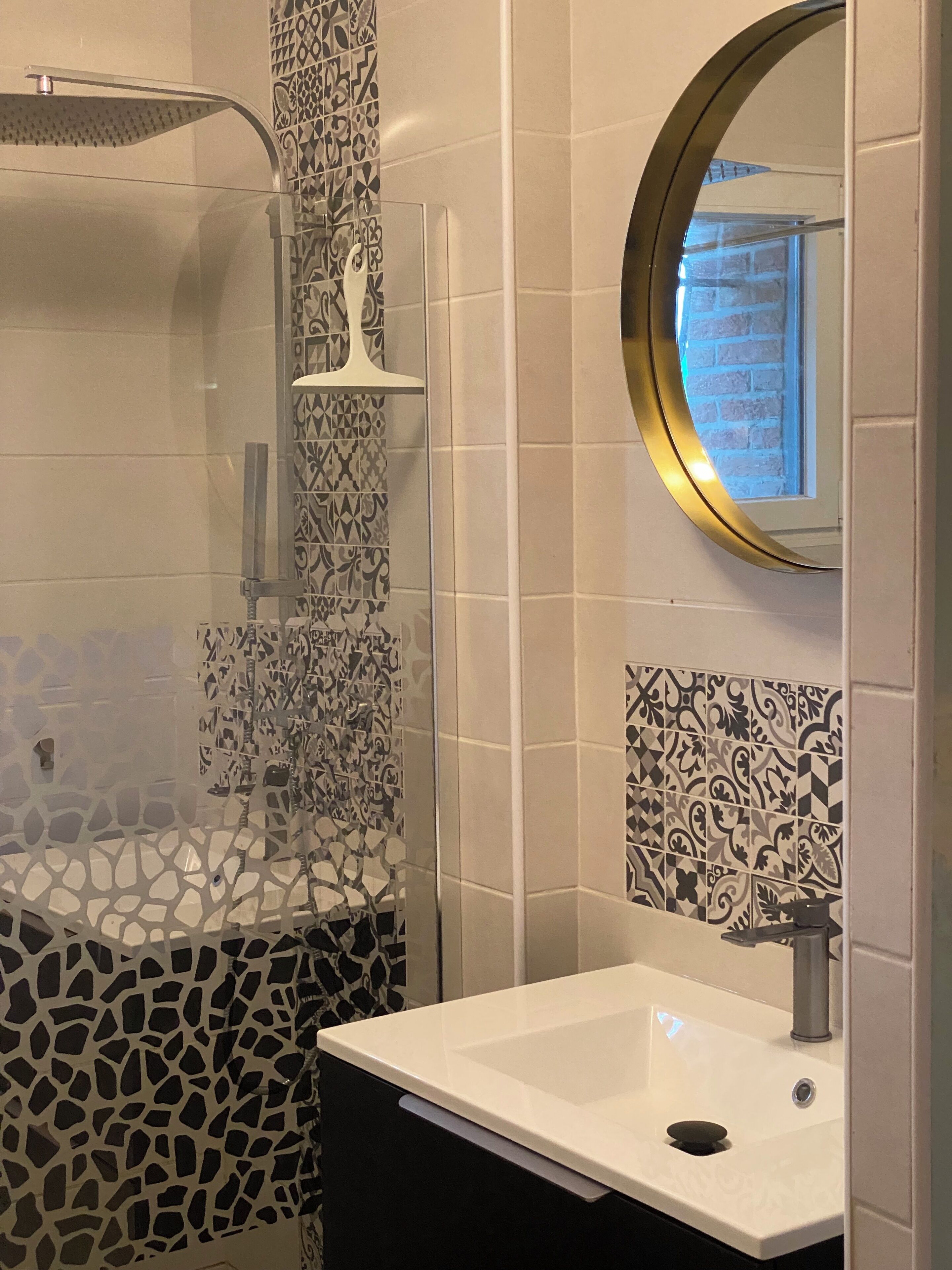 Classic Double Room | Bathroom