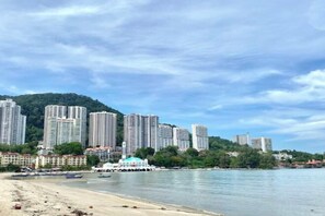 Beach - Seahome Boutique Hotel (Tanjung Bungah)