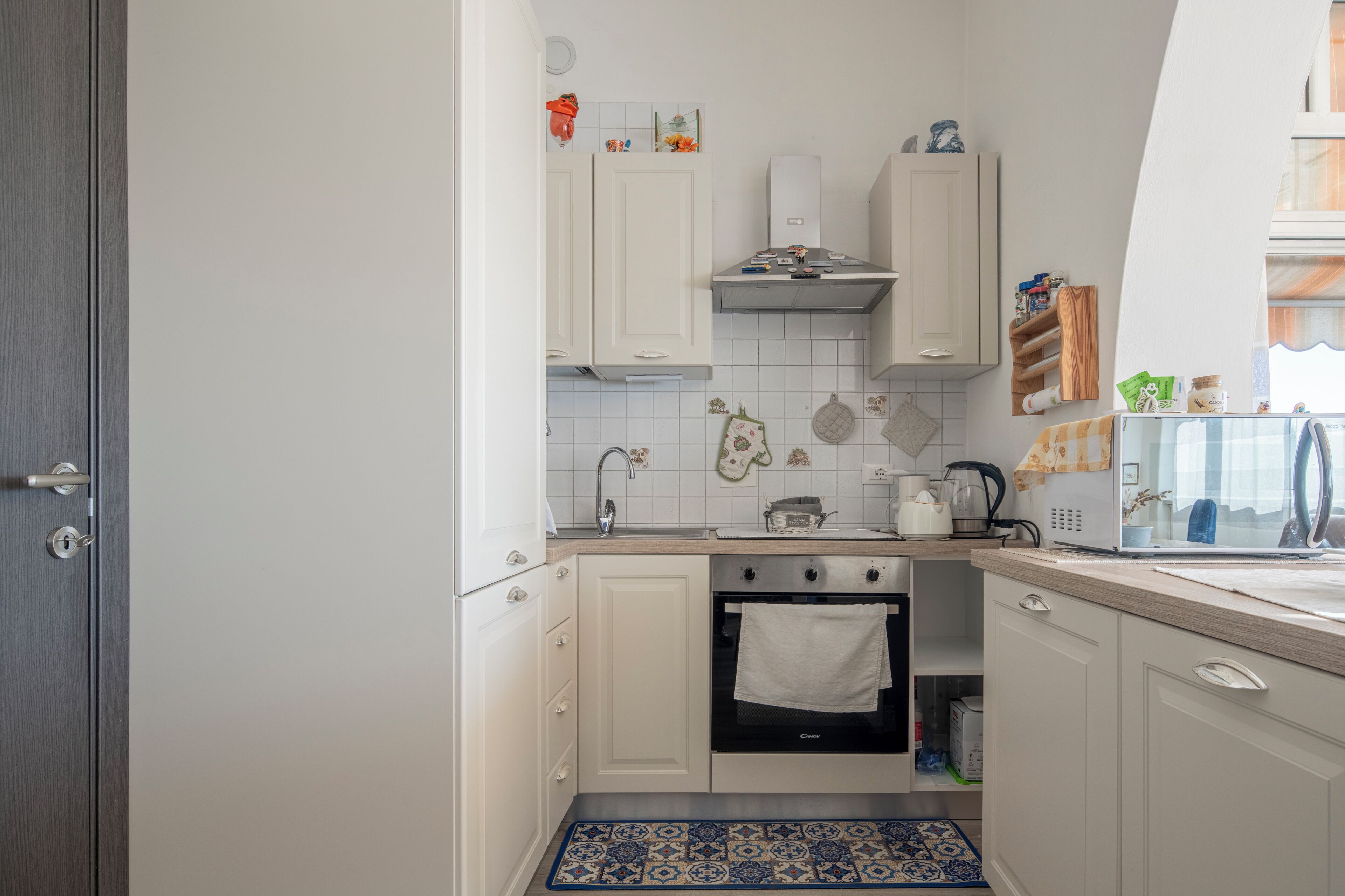 Apartment, Terrasse, Meerblick | Eigene Küche | Kühlschrank, Mikrowelle, Ofen, Herdplatte