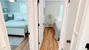 4 camere, ferro/asse da stiro, culla da viaggio, Wi-Fi gratuito