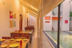 Unclassified image, 3 of 21, button - Hotel J, Unawatuna (Unawatuna)