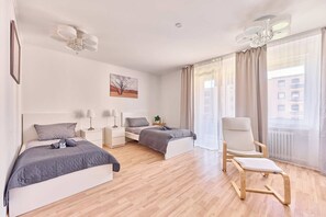 3 Schlafzimmer, Bügeleisen/Bügelbrett, WLAN, Bettwäsche