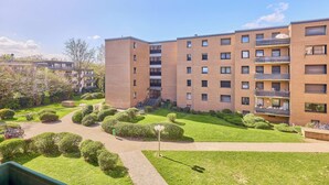 A multi-story residential building with a courtyard. - Ida - Bergheim near Cologne (Bergheim)