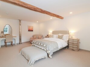 3 bedrooms, individually decorated, individually furnished, free WiFi - The Threshing Barn (Chipping Norton)