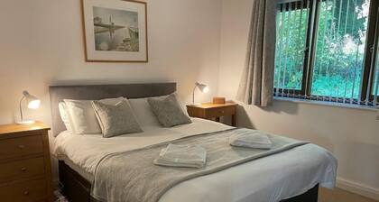 The Snug - See Sussex in Style
