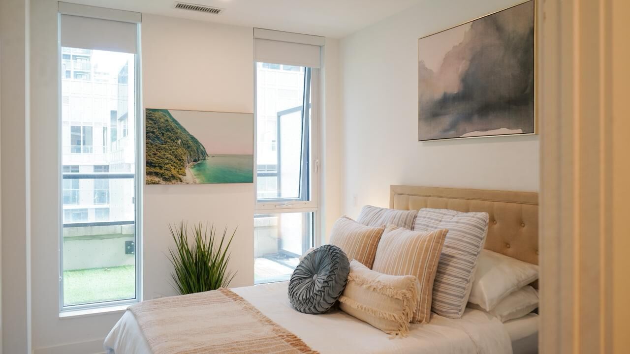 1 bedroom, internet, bed sheets