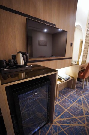 Grand Double Room, 1 King Bed - Seagull Apartment Service (Jeddah)