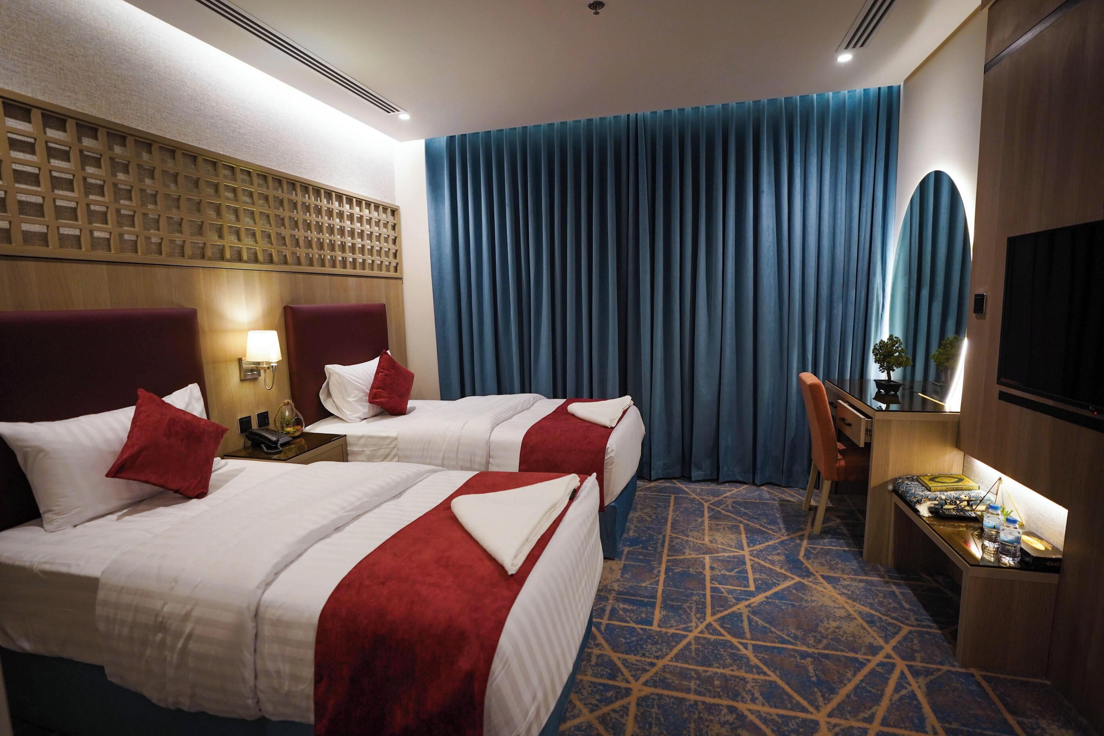 Phòng 2 giường đơn Tiêu chuẩn, 2 giường đơn | Két bảo mật tại phòng, khu vực làm việc phù hợp cho laptop 