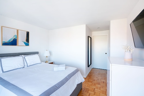 Sunny 3 BR 3 Bath Apt With Large Balcony