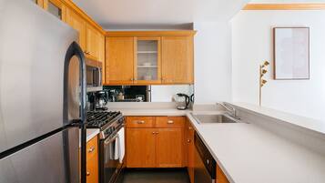 Apartment | 2 bedrooms, Internet