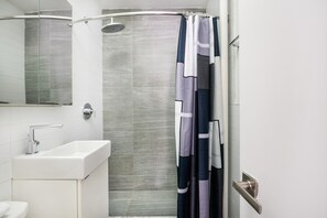 公寓 | 1 多间卧室、高速上网