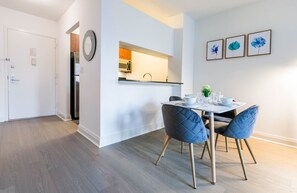 公寓 | 1 間臥室、網路服務