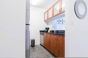 公寓 | 1 間臥室、網路服務