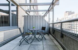 Apartment, Smoking | 2 bedrooms, Internet