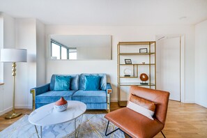 Apartment | 2 bedrooms, Internet - Luxury 2 Bed 2 Bath Unit in Prime Location of NYC (New York)