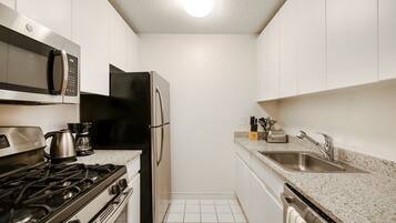 Apartment | 2 bedrooms, Internet