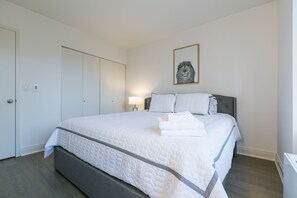 House | 1 bedroom - Beautiful 1 Bed Fully Furnished Apartment (New York)