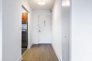 公寓 | 1 間臥室、網路服務