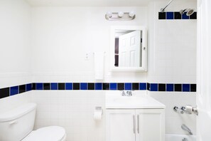 Apartment | 1 bedroom, Internet - Contemporary 1 Bedroom Apartment in NYC (New York)