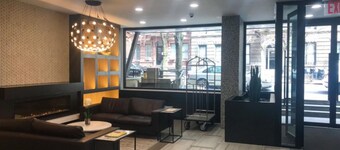 2 Bed Apt Ideally Located in UES of Manhattan