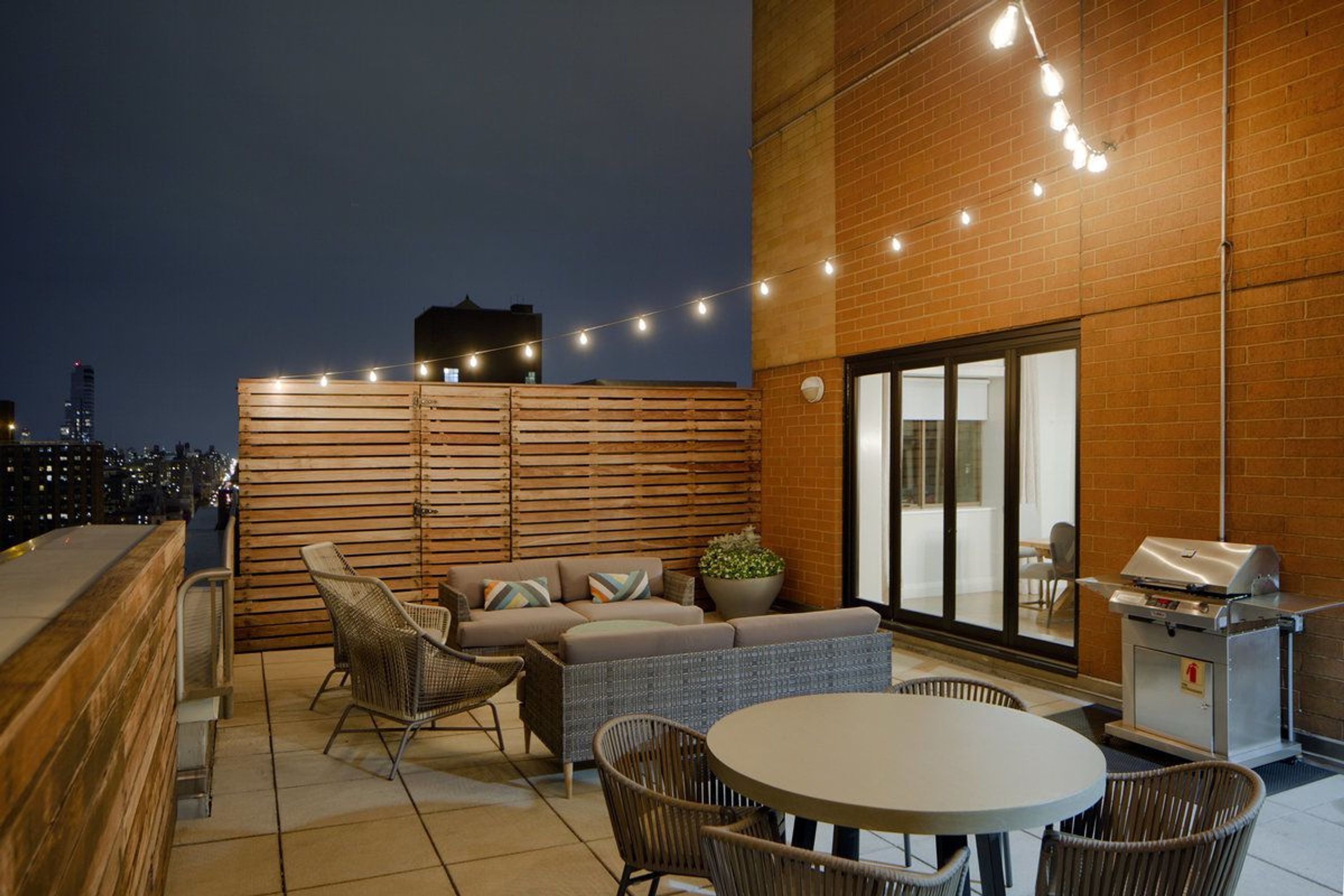 アパートメント | 2 室のベッドルーム、インターネットアクセス