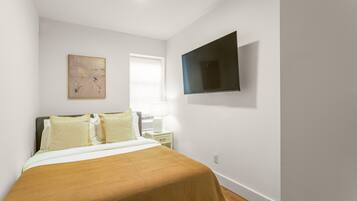 3 bedrooms, Internet