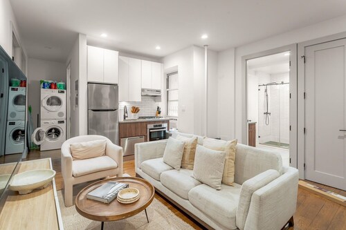 Luxury 3 Bedroom 2 Bath Apartment in Prime Location of NYC