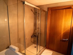 Bathroom - Estudio Montblanc (Sierra Nevada)