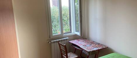 2 bedrooms, iron/ironing board