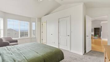 5 間睡房、Wi-Fi、床單