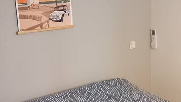 2 chambres, fer et planche Ă repasser, Wi-Fi, draps fournis