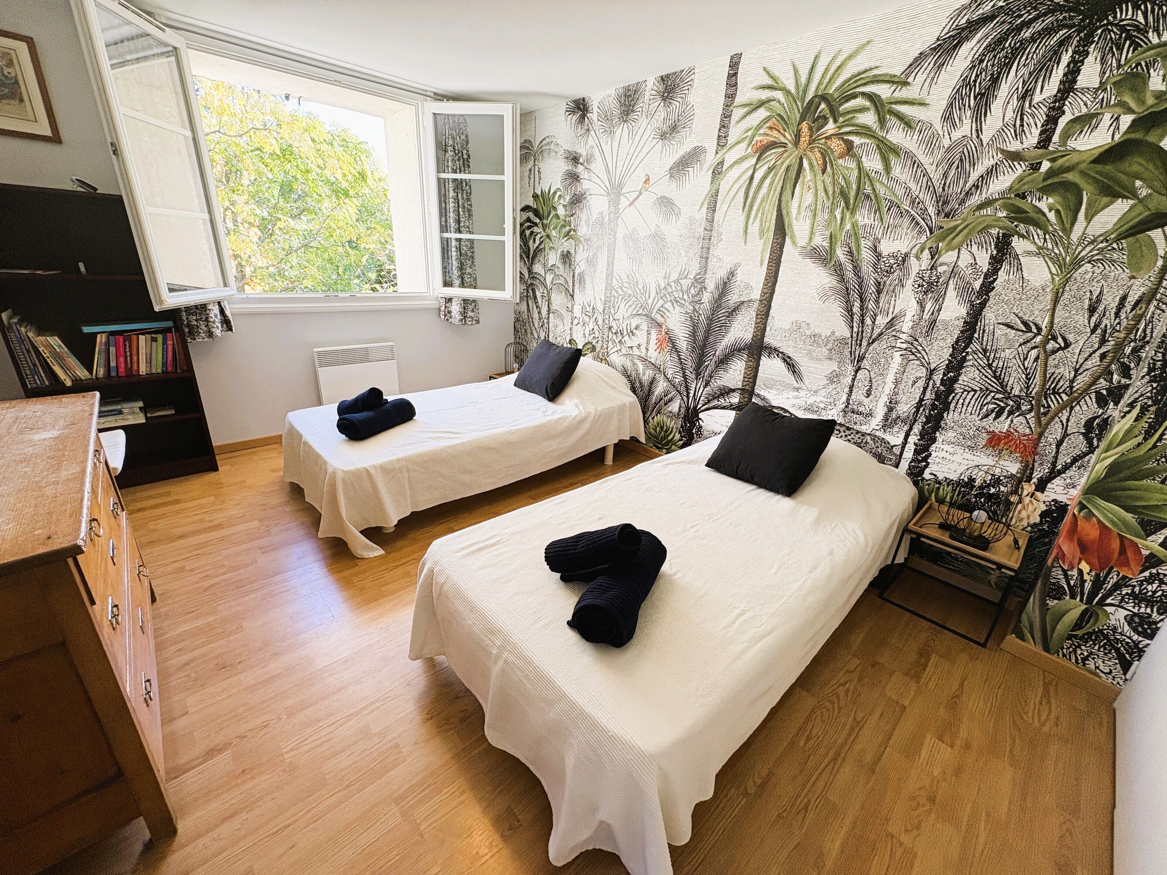 5 Schlafzimmer, Bügeleisen/Bügelbrett, Internetzugang, Bettwäsche