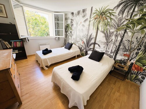 Bastide du Terrieu - estate with swimming pool, bowling green, air conditioning